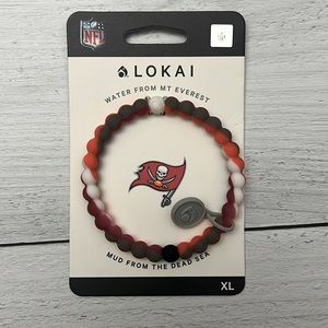 NWT NFL Lokai Buccaneers Swirl Bracelet